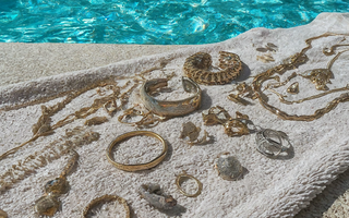 Take it Off Before You Take a Dip: Why Your Jewelry Doesn't Belong in Hot Tubs and Pools