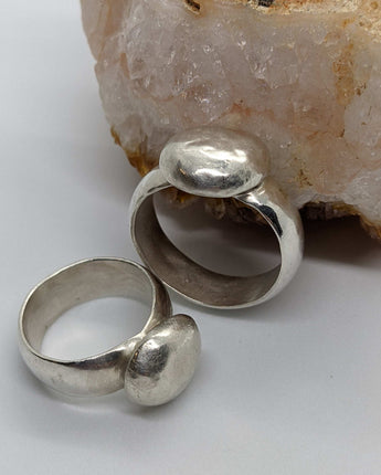 Pebble Ring