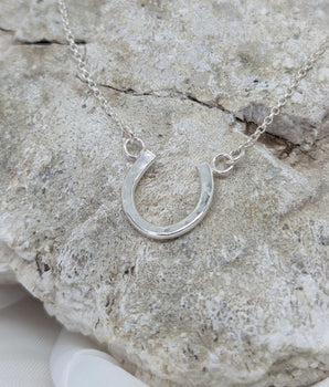 Horseshoe Necklace