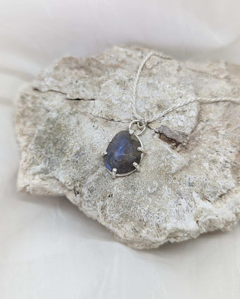 Bluish Grey Labradorite Necklace