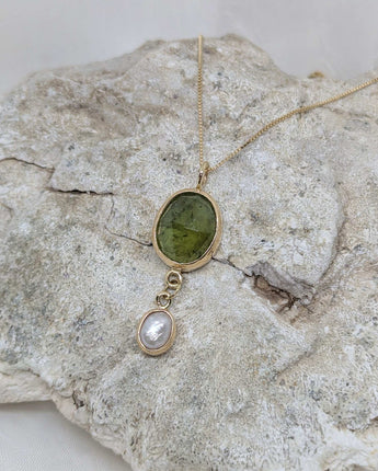 14k solid gold green tourmaline & pearl pendant