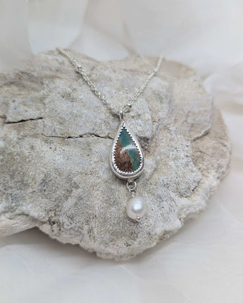 turquoise withe pearl necklace
