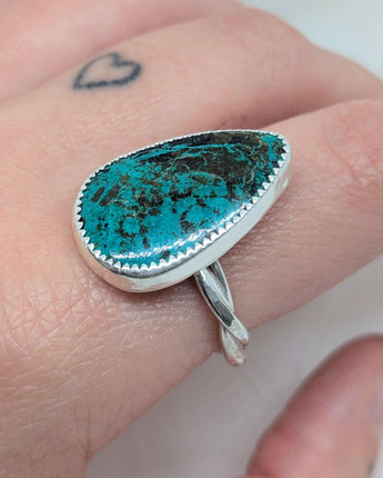teardrop chrysocolla malachite ring