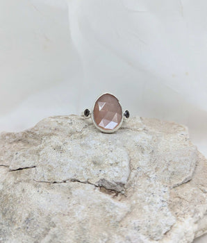 Peach moonstone & smoky quartz ring