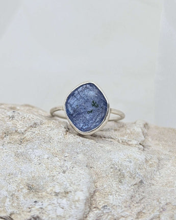 Tanzanite ring