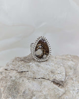 Wild horse drop shape ring