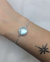 Bolo bracelet with brown pearl