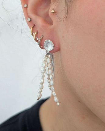 Fun three rows of pearls earrings