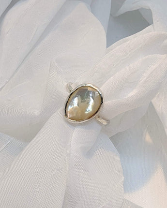 Mother of Pearl Ring