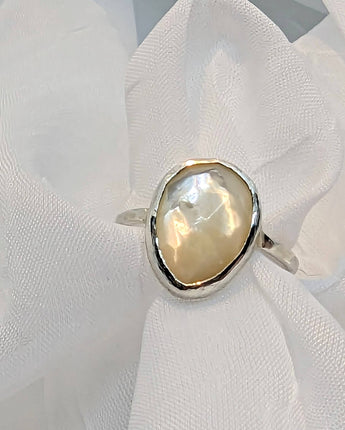 Mother of Pearl Ring
