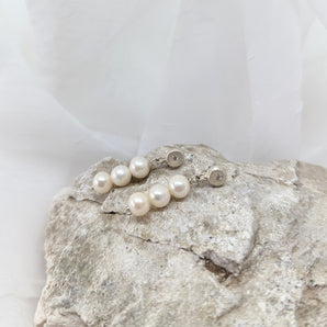 Women's Pearl Earrings