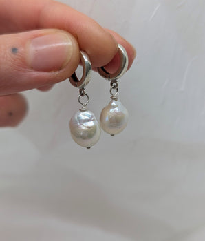 pearl huggie earrings