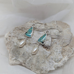 hoop earrings with turquoise & pearl