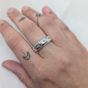 Dome ring with stones