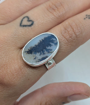 Dendritic agate ring