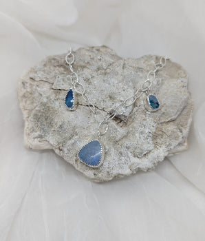 Australian opals necklace
