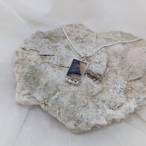 Dendritic agate necklace