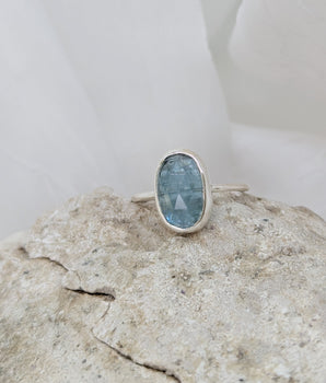 Cleo ring light blue